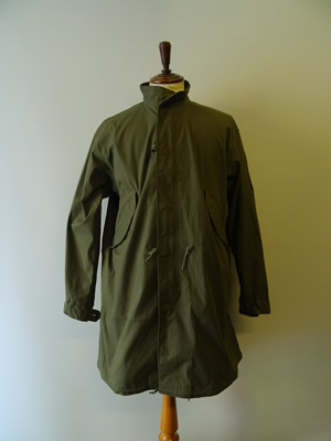 美品！アットラスト チノ トラウザーズ ブッチャープロダクト バズリクソンズ 美品！アットラスト チノ トラウザーズ ブッチャープロダクト