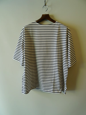 CLOVERU（クローバル）　BORDER BASQUE TEE