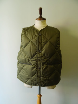 MODMNT（モドメント）　LINER DOWN VEST
