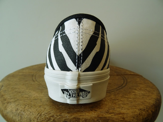 パン07 福岡・SUPLEX（スープレックス）／VANS（バンズ） AUTHENTIC -ZEBRA-